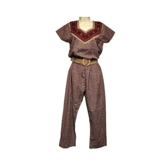 Boho Two Piece Outfit with Belt - Picture 1 of 7